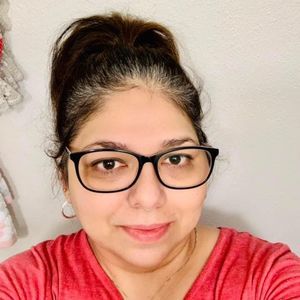 Meet your Posher, Monica